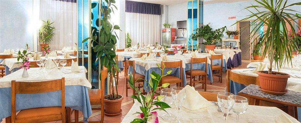 Hotel Giannino Порто-Реканати Экстерьер фото