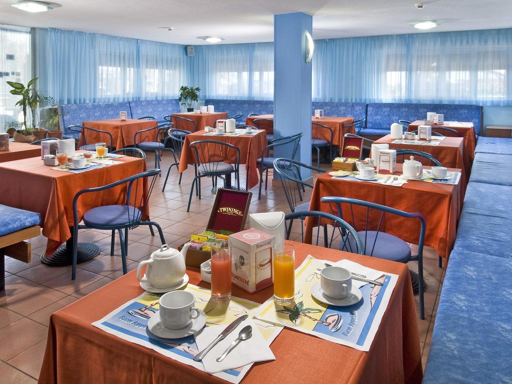 Hotel Giannino Порто-Реканати Экстерьер фото